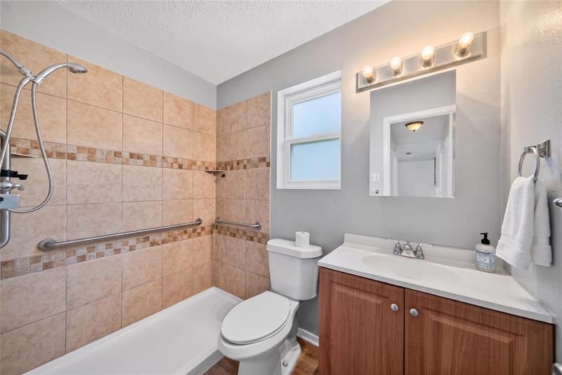 2461 Lisa Street, Grand Prairie TX 75051 - Photo 15