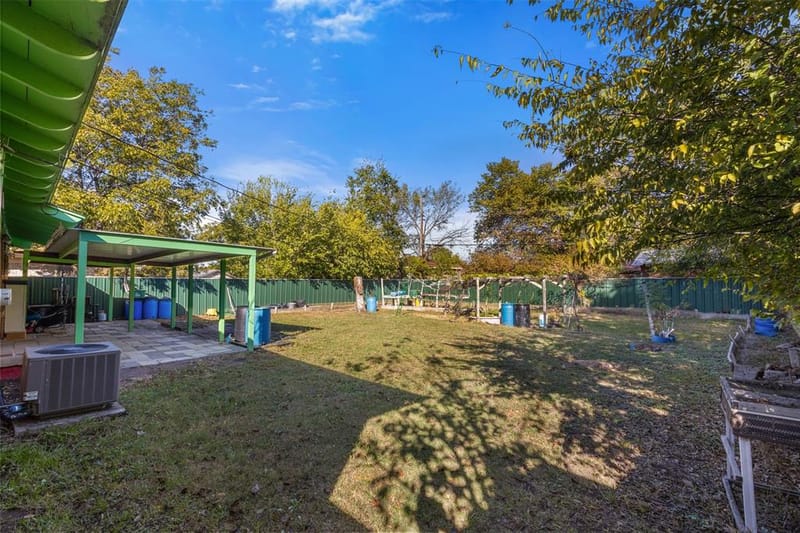 4805 Ira Street, Haltom City TX 76117 - Photo 15
