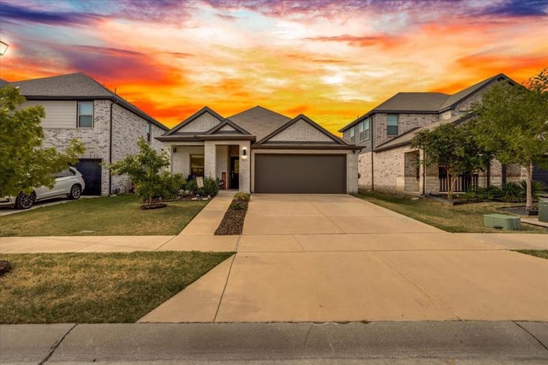3423 Flatiron Drive, Royse City TX 75189 - Photo 6