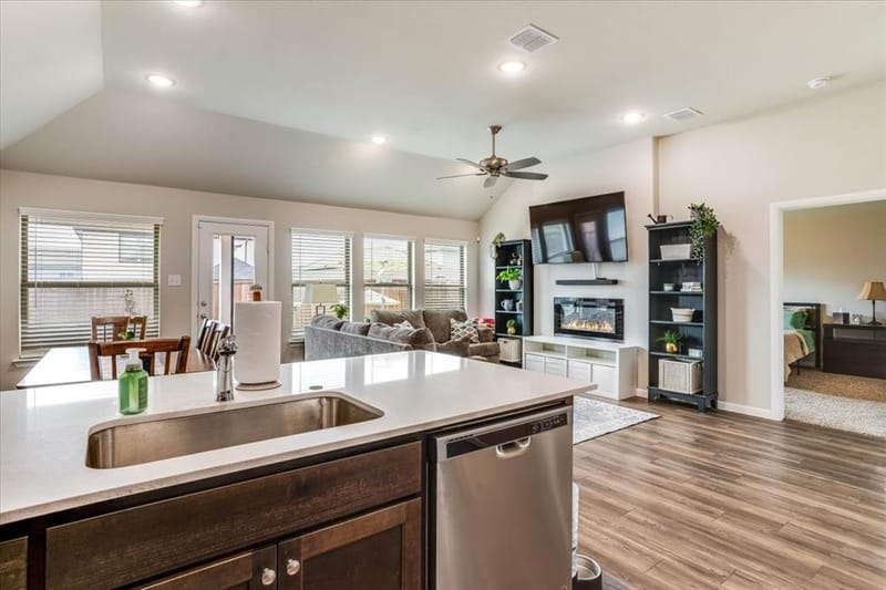 3423 Flatiron Drive, Royse City TX 75189 - Photo 15