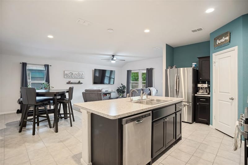 16537 White Fish Lane, Justin TX 76247 - Photo 4