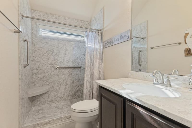 210 Ovaletta Drive, Justin TX 76247 - Photo 19
