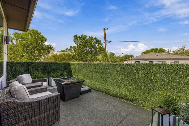 9733 Mixon Drive, Dallas TX 75220 - Photo 19