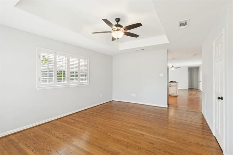 9005 Lanshire Drive, Dallas TX 75238 - Photo 6