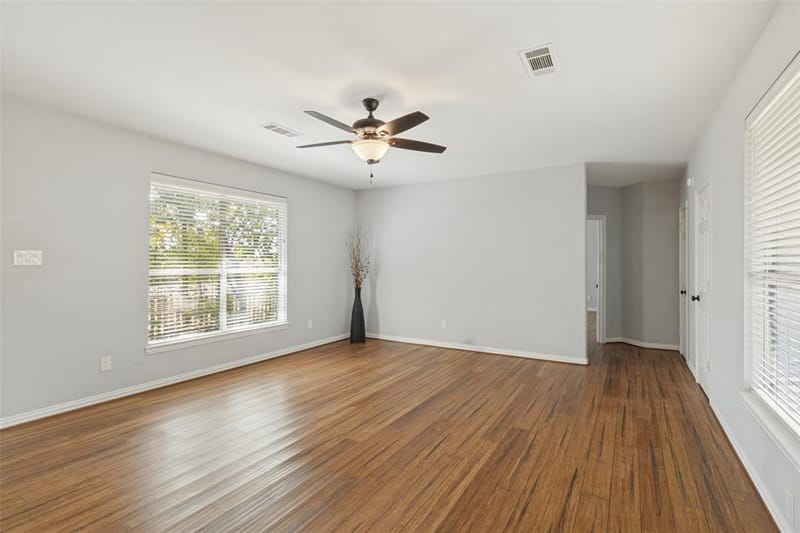 9005 Lanshire Drive, Dallas TX 75238 - Photo 13