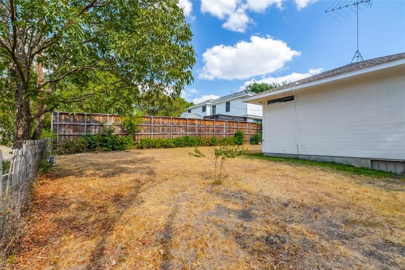 9005 Lanshire Drive, Dallas TX 75238 - Photo 26