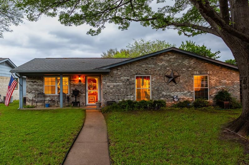 2009 Tiehack Lane, Garland TX 75044 - Photo 2