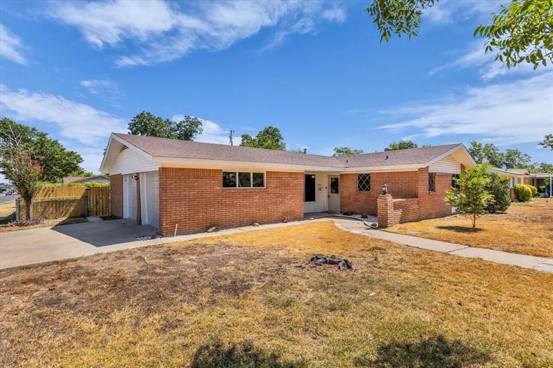 1025 N 59th Street, Waco TX 76710 - Photo 2