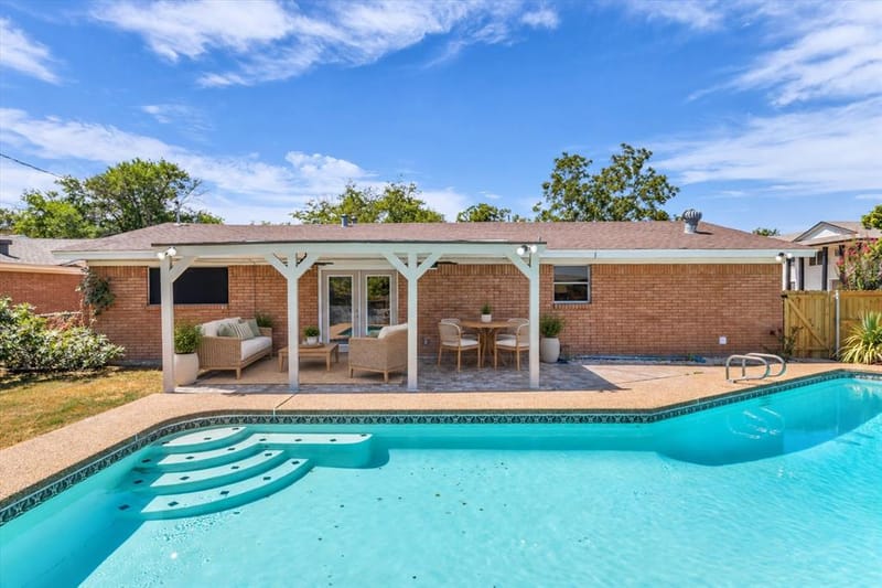 1025 N 59th Street, Waco TX 76710