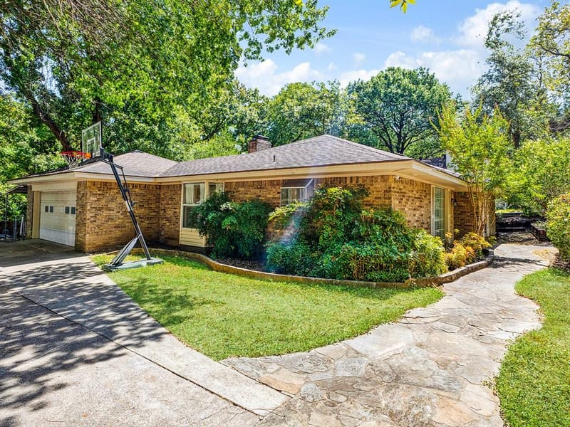 1218 Bow Creek Drive, Duncanville TX 75116 - Photo 24