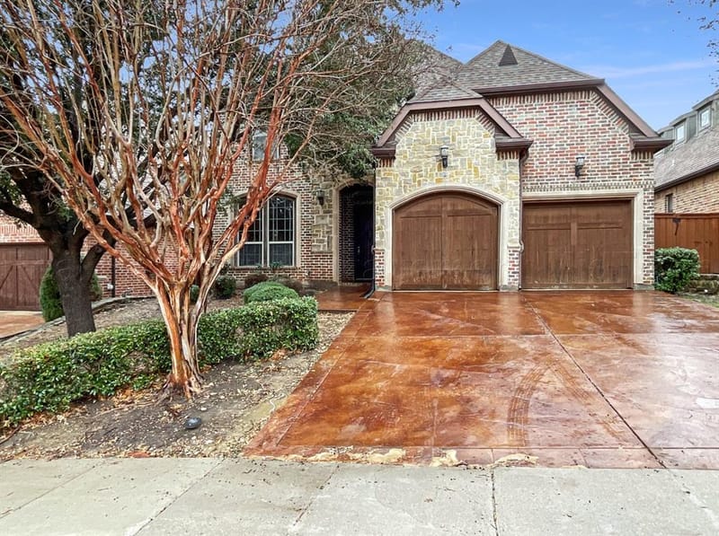 2101 S Hill Drive, Irving TX 75038