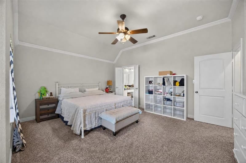 2101 S Hill Drive, Irving TX 75038 - Photo 10