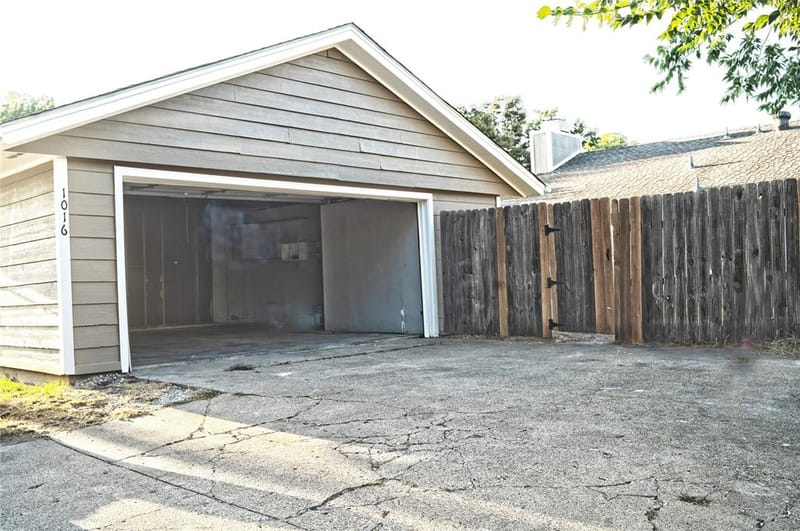 1016 Barclay Drive, Mesquite TX 75149 - Photo 5
