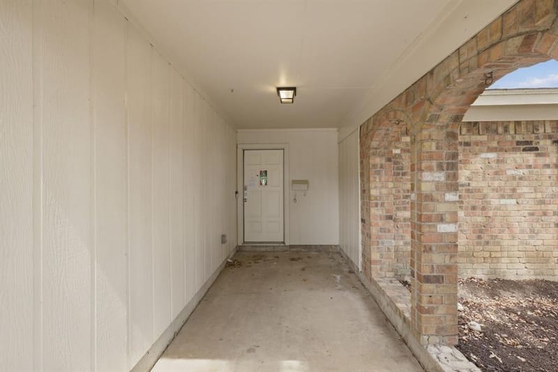 3212 Glenmont Drive, Fort Worth TX 76133 - Photo 5
