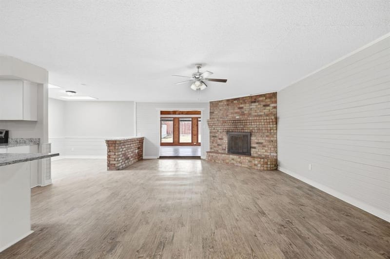 3212 Glenmont Drive, Fort Worth TX 76133 - Photo 9