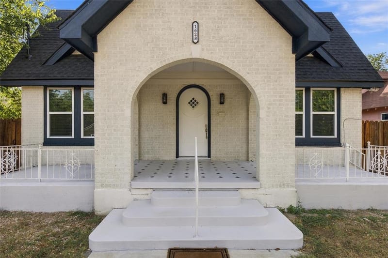 1628 N 15th Street, Waco TX 76707 - Photo 3