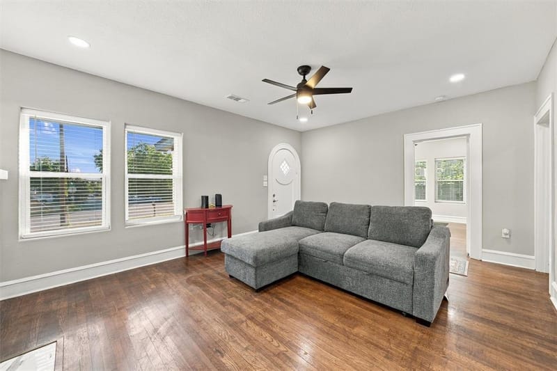 1628 N 15th Street, Waco TX 76707 - Photo 5