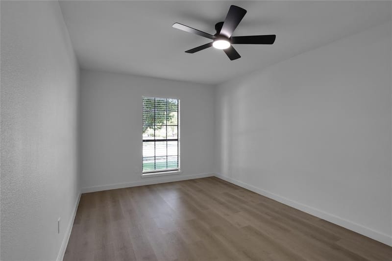 10414 Black Walnut Drive, Dallas TX 75243 - Photo 10