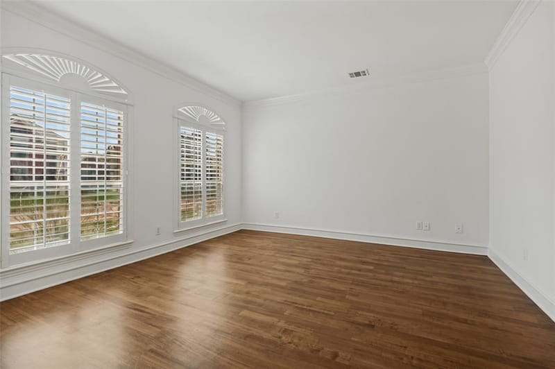 1432 Parkwood Drive, Carrollton TX 75007 - Photo 6