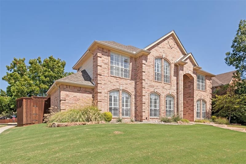 1432 Parkwood Drive, Carrollton TX 75007 - Photo 3