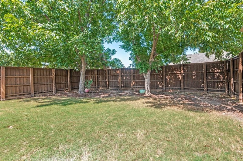 1432 Parkwood Drive, Carrollton TX 75007 - Photo 35