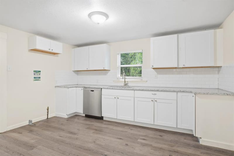 5728 Kilpatrick Avenue, Fort Worth TX 76107 - Photo 8