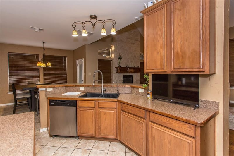5704 Windmere Lane, Haltom City TX 76137 - Photo 26