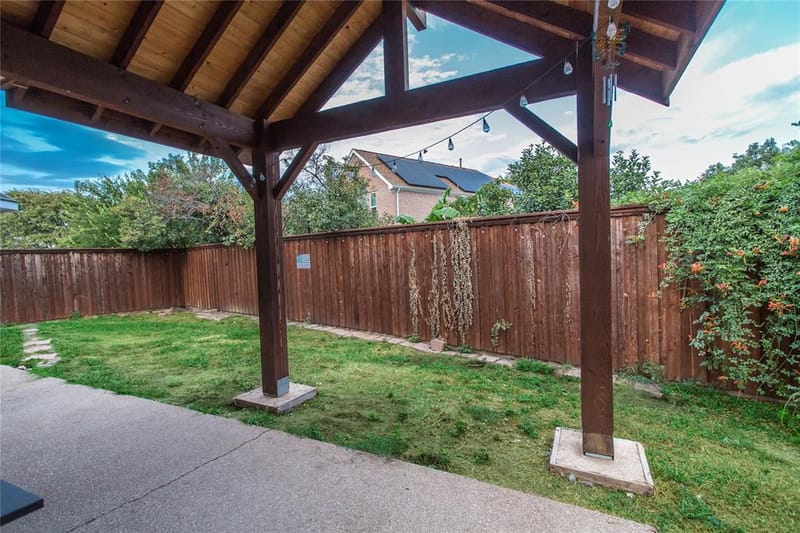 5704 Windmere Lane, Haltom City TX 76137 - Photo 28
