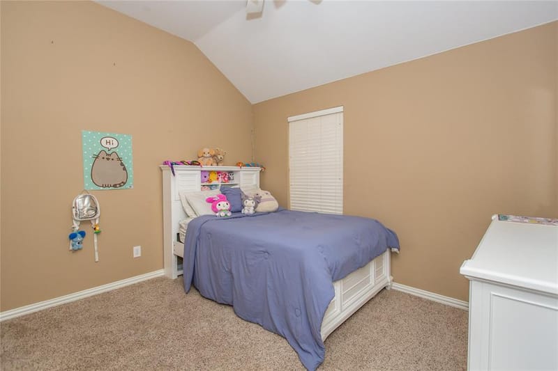 5704 Windmere Lane, Haltom City TX 76137 - Photo 14