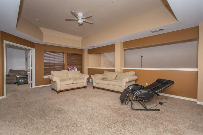 5704 Windmere Lane, Haltom City TX 76137 - Photo 11