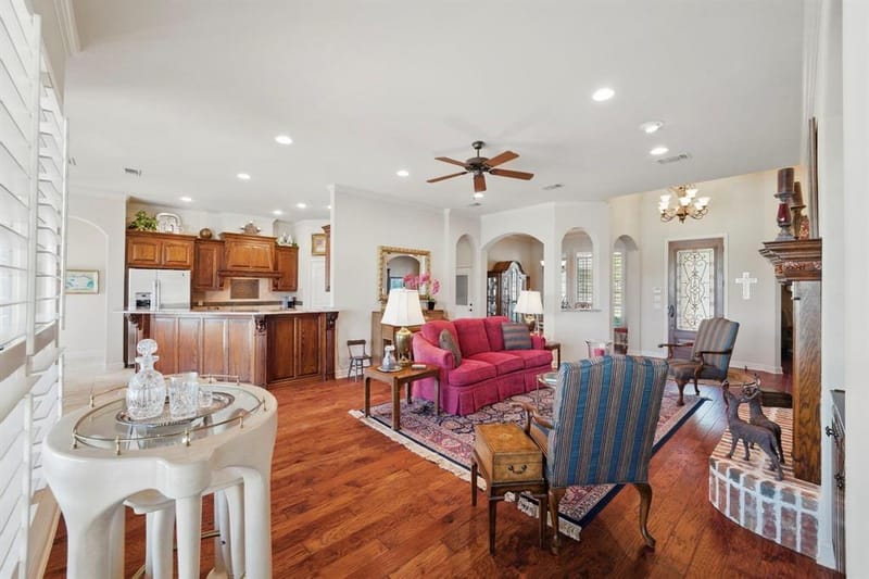 5609 Flagstick Drive, Granbury TX 76049 - Photo 12