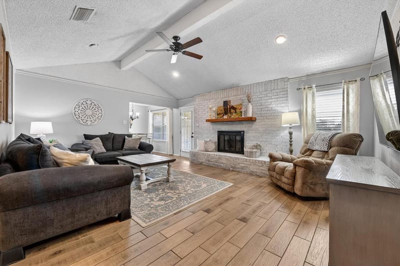 6724 Bartay Drive, North Richland Hills TX 76182 - Photo 8