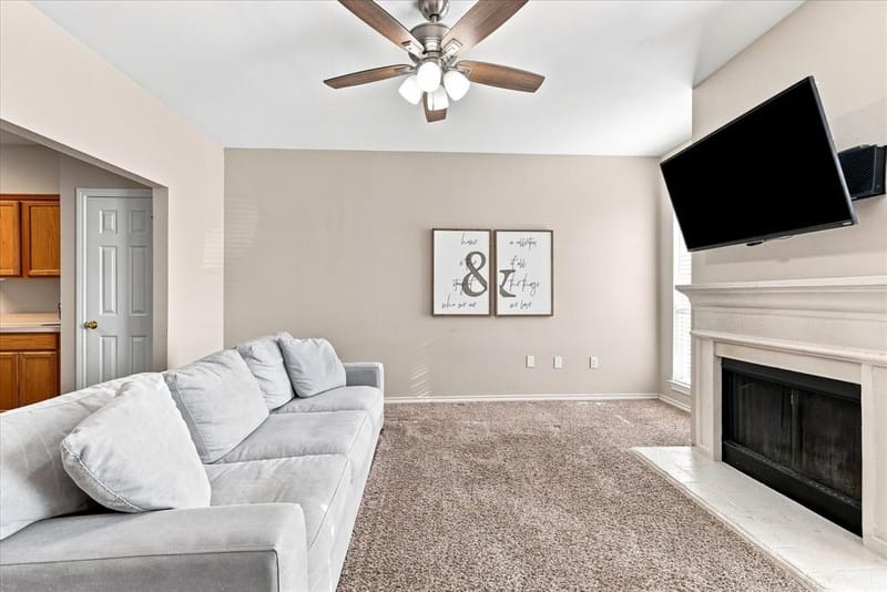 321 Texas Drive, Lake Dallas TX 75065 - Photo 6
