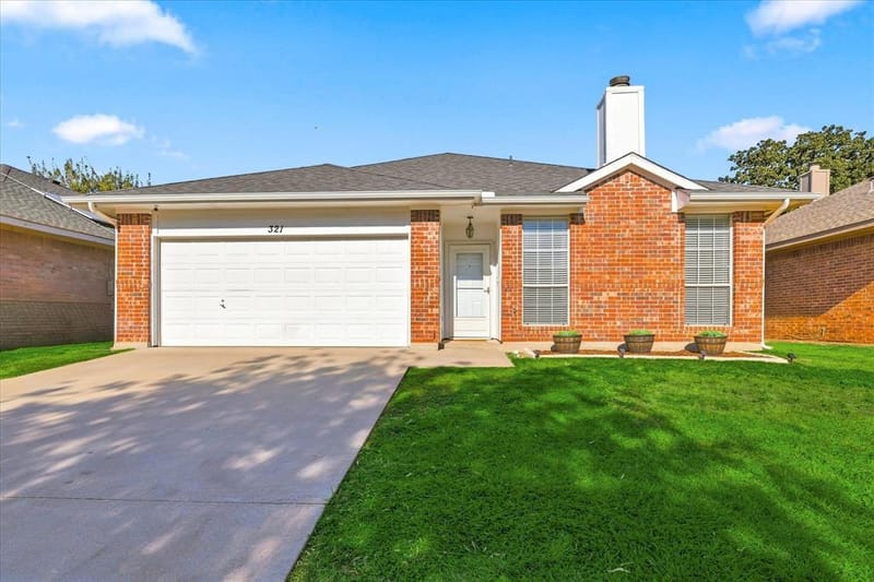 321 Texas Drive, Lake Dallas TX 75065