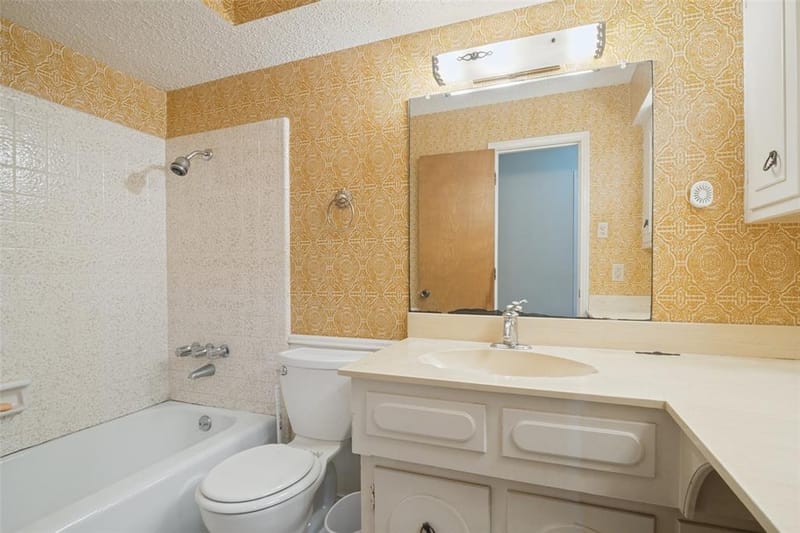 1605 Clear Point Drive, Garland TX 75041 - Photo 27