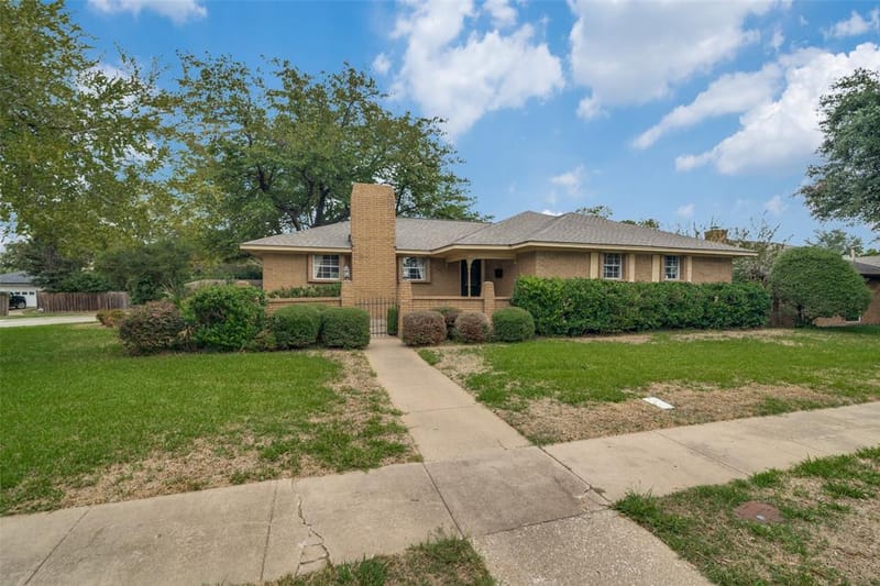 1605 Clear Point Drive, Garland TX 75041 - Photo 2