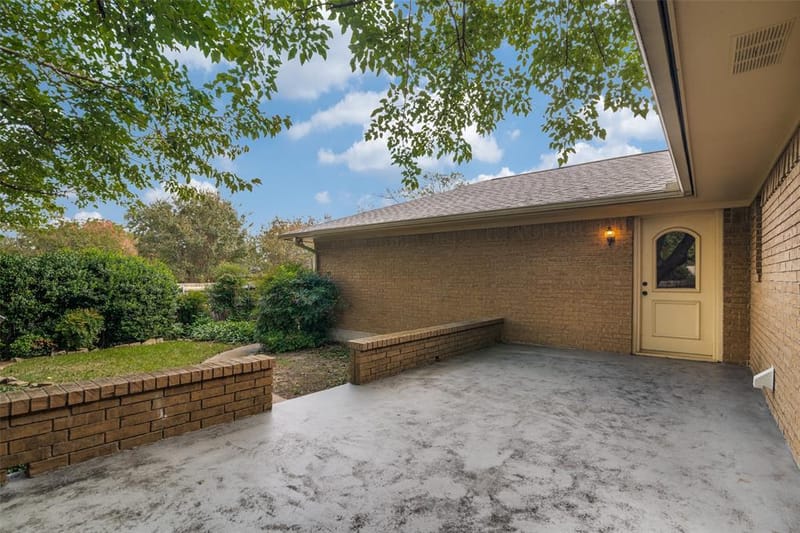1605 Clear Point Drive, Garland TX 75041 - Photo 35