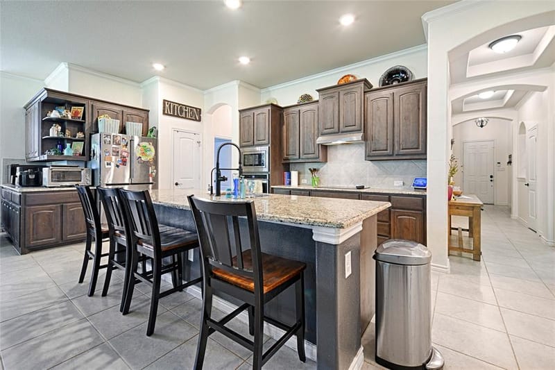 1053 Legacy Oaks, Joshua TX 76058 - Photo 6