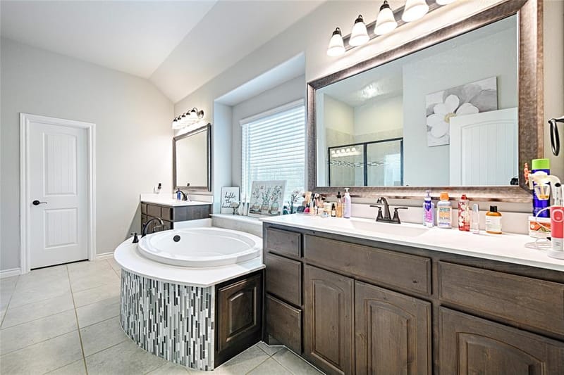 1053 Legacy Oaks, Joshua TX 76058 - Photo 15