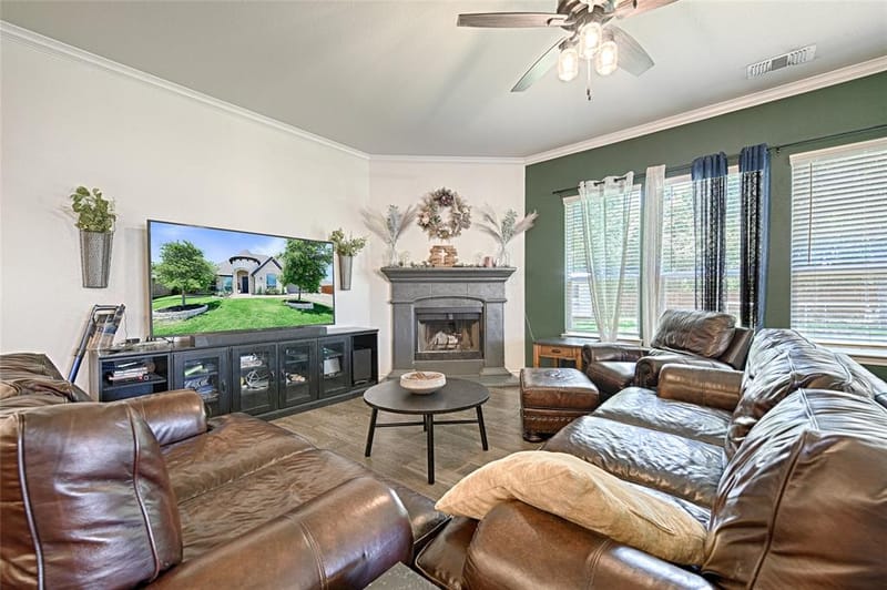 1053 Legacy Oaks, Joshua TX 76058 - Photo 11