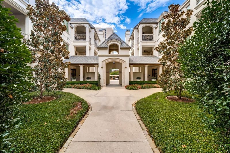 8505 Edgemere Road # 202, Dallas TX 75225 - Photo 2
