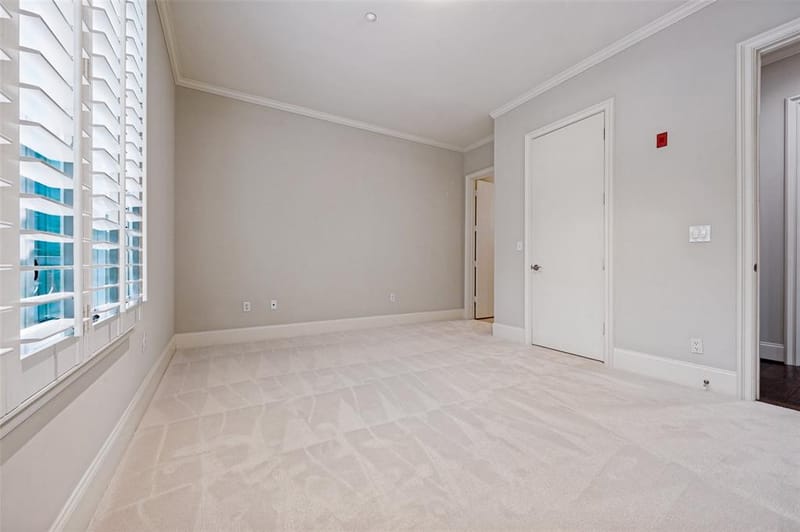 8505 Edgemere Road # 202, Dallas TX 75225 - Photo 21