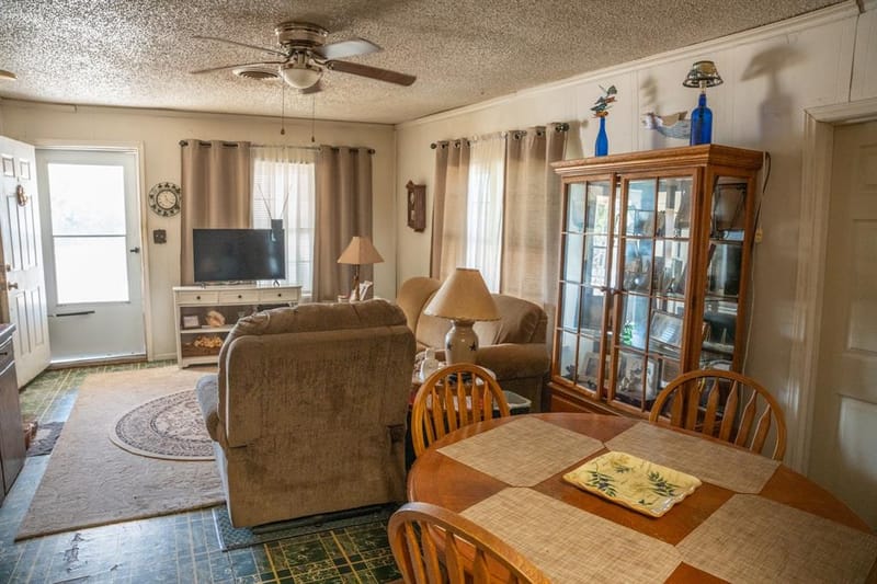 6613 Routt Street, Fort Worth TX 76112 - Photo 12