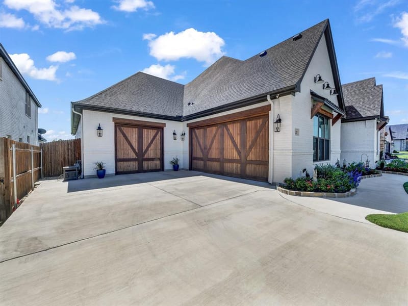 1217 Crown Valley Drive, Weatherford TX 76087 - Photo 7