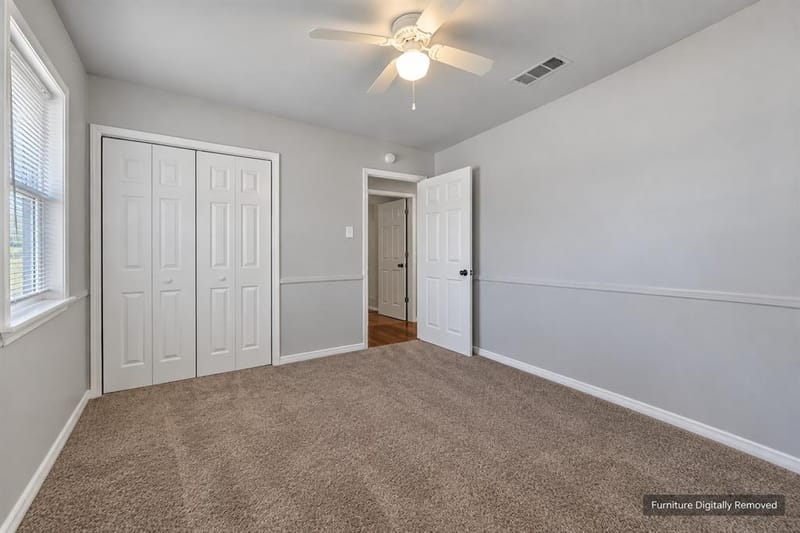 646 E Fairmeadows Drive, Duncanville TX 75116 - Photo 4