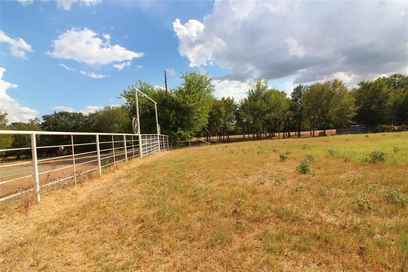 8676 Woodruff Circle, Kemp TX 75143 - Photo 32
