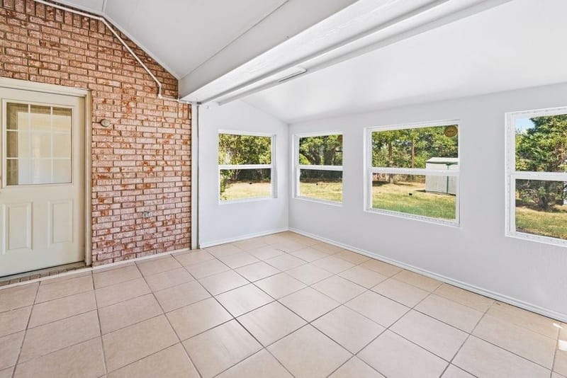 7501 Cains Meadow Court, Burleson TX 76028 - Photo 18