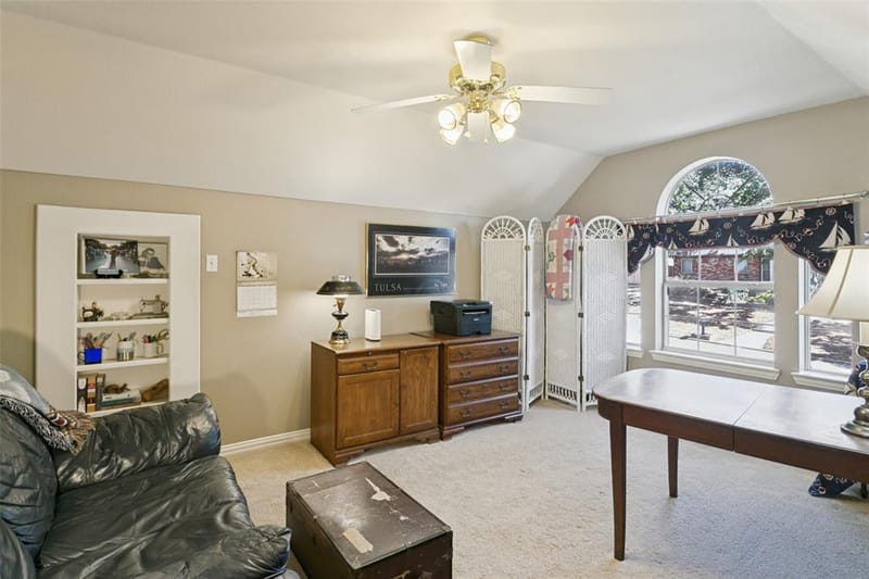 1814 Woodridge Drive, Arlington TX 76013 - Photo 23