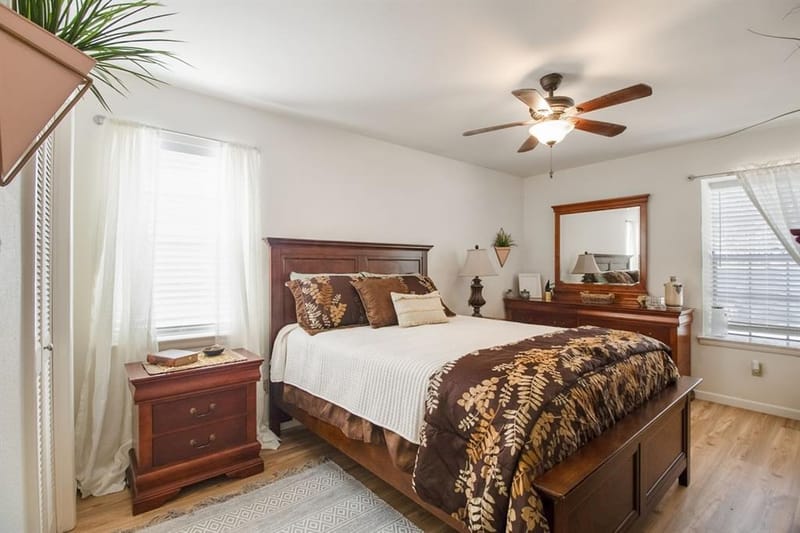 8630 Hackney Lane, Dallas TX 75238 - Photo 9