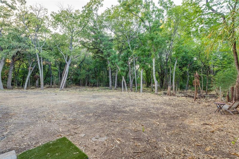 201 E 9th Street, Shady Shores TX 76208 - Photo 26